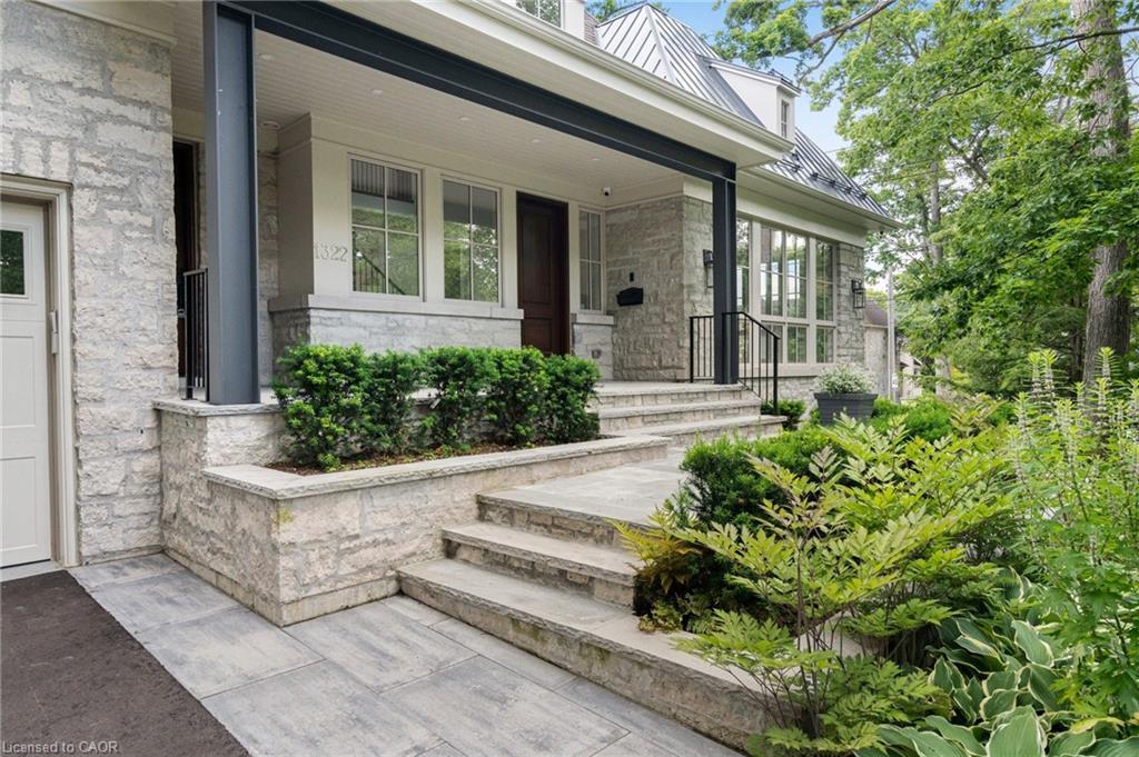 1322 Minaki Road, Mississauga, ON - Outdoor With Deck Patio Veranda