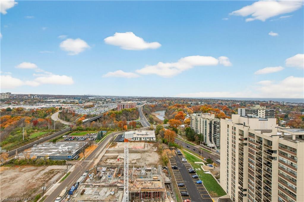 Ph03-65 Speers Road, Oakville, ON - Outdoor With View