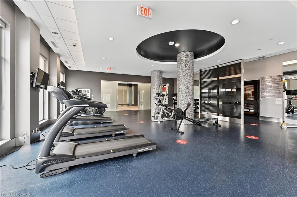 Ph03-65 Speers Road, Oakville, ON - Indoor Photo Showing Gym Room