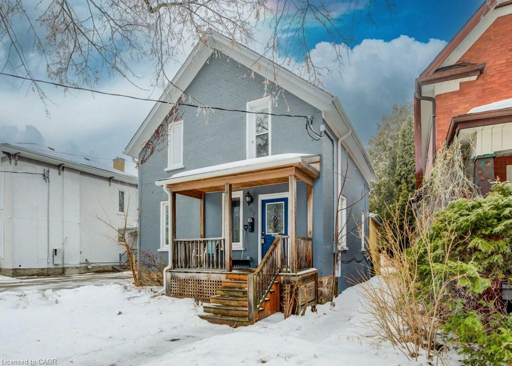 52 Chapel Street, Kitchener, ON - Outdoor