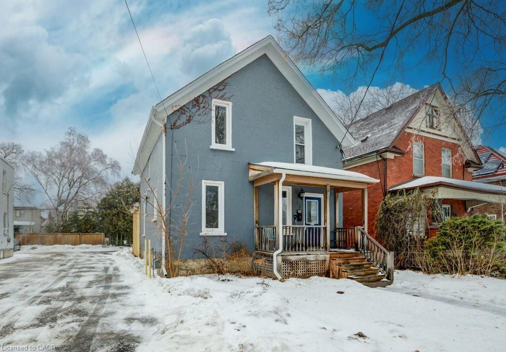 52 Chapel Street, Kitchener, ON - Outdoor