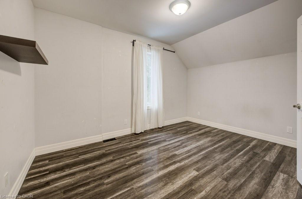 52 Chapel Street, Kitchener, ON - Indoor Photo Showing Other Room