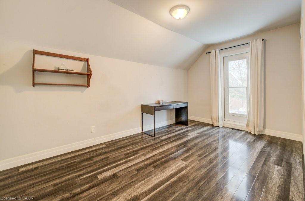 52 Chapel Street, Kitchener, ON - Indoor