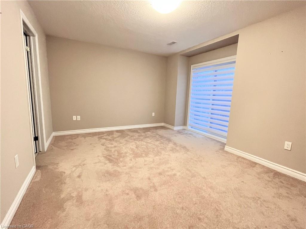 91-445 Ontario Street, Milton, ON - Indoor Photo Showing Other Room