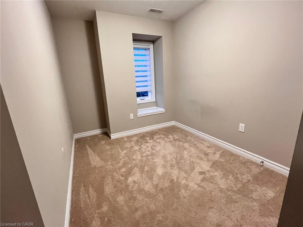 91-445 Ontario Street, Milton, ON - Indoor Photo Showing Other Room