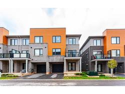 68 Dryden Lane Hamilton, ON L8H 0B6