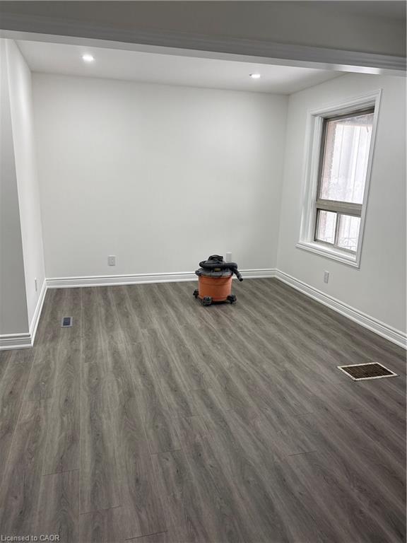 1280 Main St E Street E, Hamilton, ON - Indoor Photo Showing Other Room
