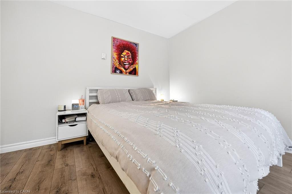 B63-25 Britten Close, Hamilton, ON - Indoor Photo Showing Bedroom