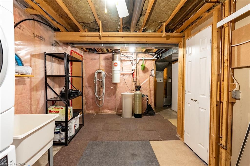 Lower-79 Munroe Crescent, Guelph, ON - Indoor Photo Showing Basement