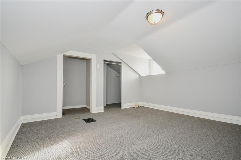 4-25 Elgin Street N, Cambridge, ON - Indoor Photo Showing Other Room