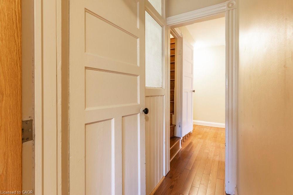 21 Fullerton Avenue, Hamilton, ON - Indoor Photo Showing Other Room