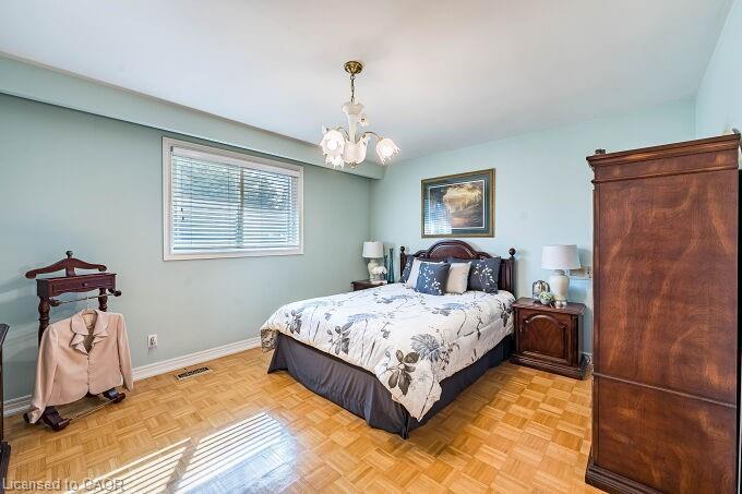61 Brewster Crescent, Toronto, ON - Indoor Photo Showing Bedroom