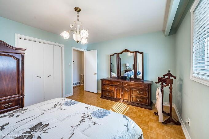 61 Brewster Crescent, Toronto, ON - Indoor Photo Showing Bedroom