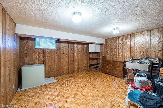 61 Brewster Crescent, Toronto, ON - Indoor Photo Showing Other Room