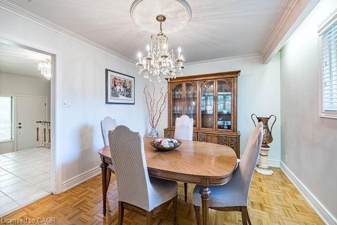 61 Brewster Crescent, Toronto, ON - Indoor Photo Showing Dining Room