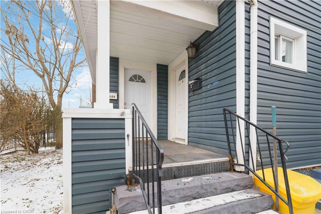 108 Queenston Street, St. Catharines, ON