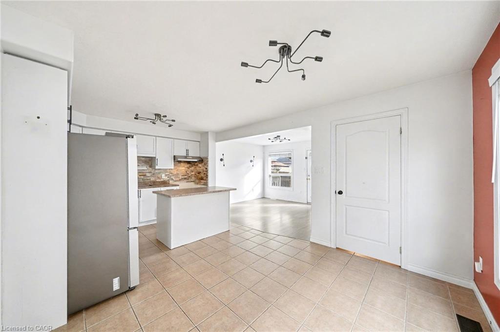 274 Amelia Street, Orangeville, ON - Indoor Photo Showing Kitchen