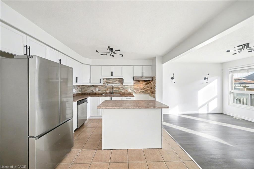 274 Amelia Street, Orangeville, ON - Indoor Photo Showing Kitchen