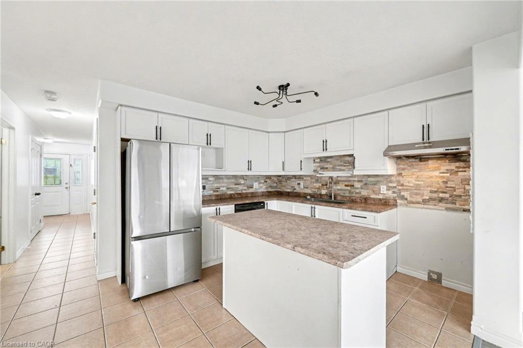 274 Amelia Street, Orangeville, ON - Indoor Photo Showing Kitchen