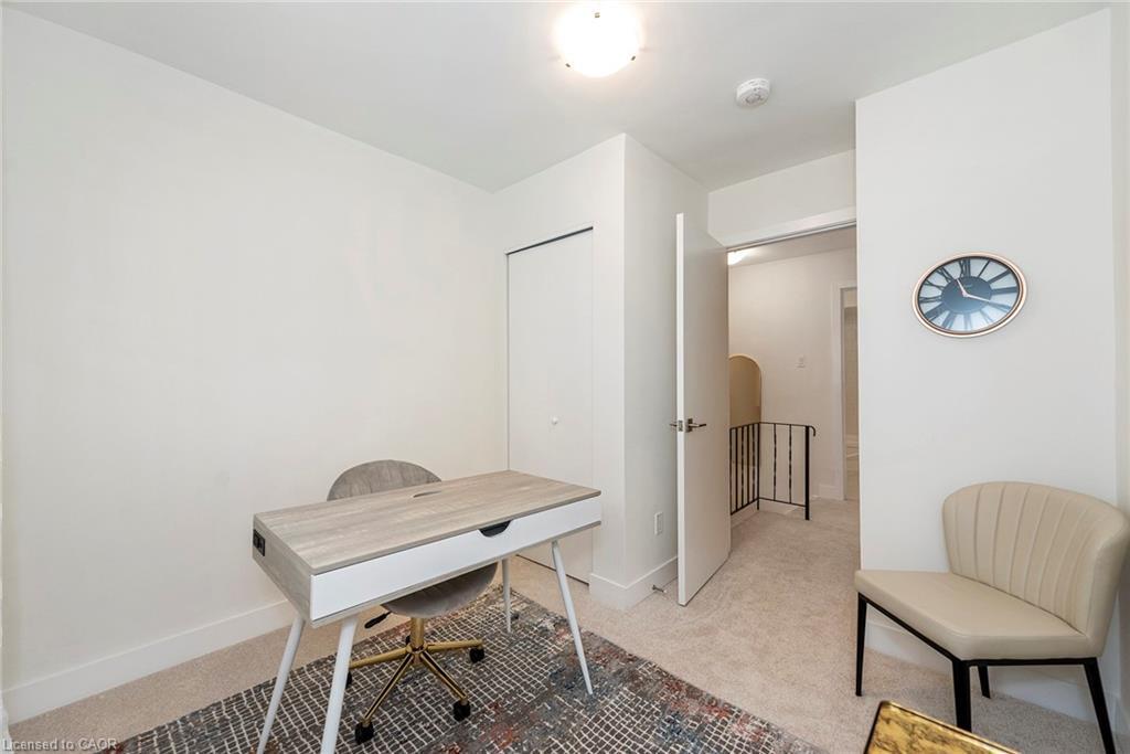 60-62 Delawana Drive, Hamilton, ON - Indoor Photo Showing Office