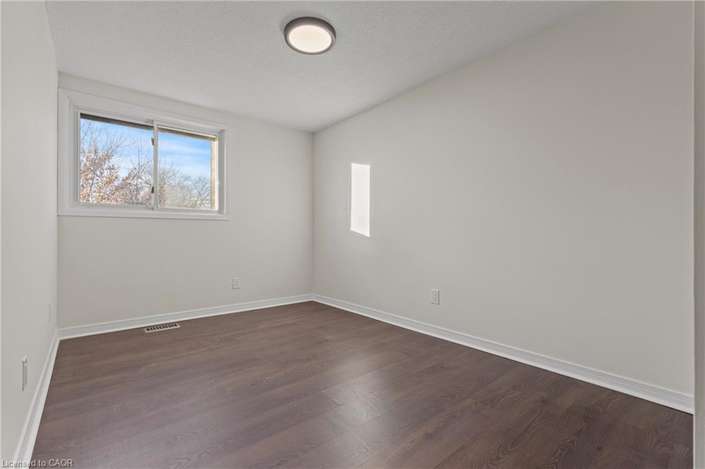 35-151 Linwell Road, St. Catharines, ON - Indoor Photo Showing Other Room