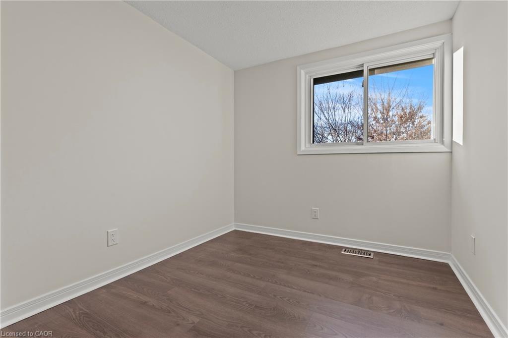 35-151 Linwell Road, St. Catharines, ON - Indoor Photo Showing Other Room
