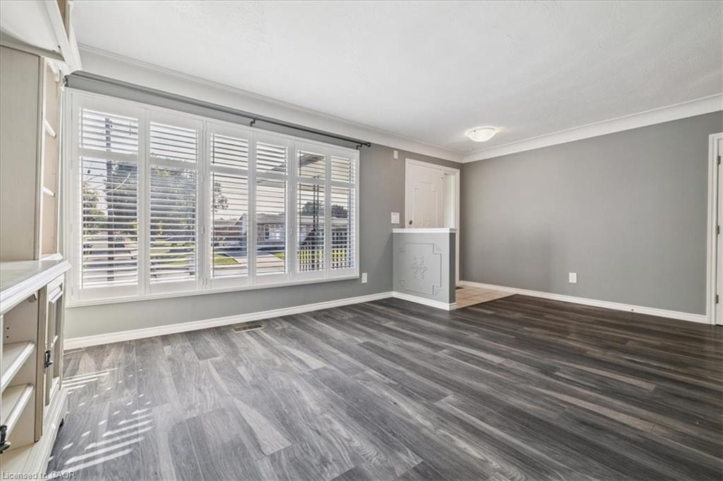 15 Purdy Crescent, Hamilton, ON - Indoor