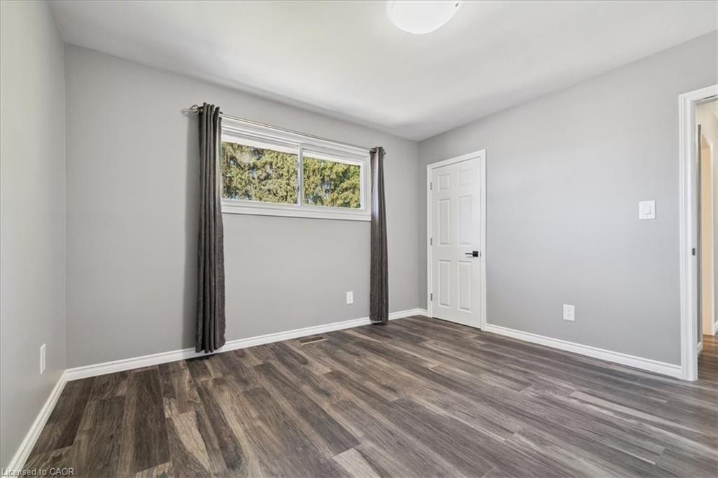 15 Purdy Crescent, Hamilton, ON - Indoor Photo Showing Other Room