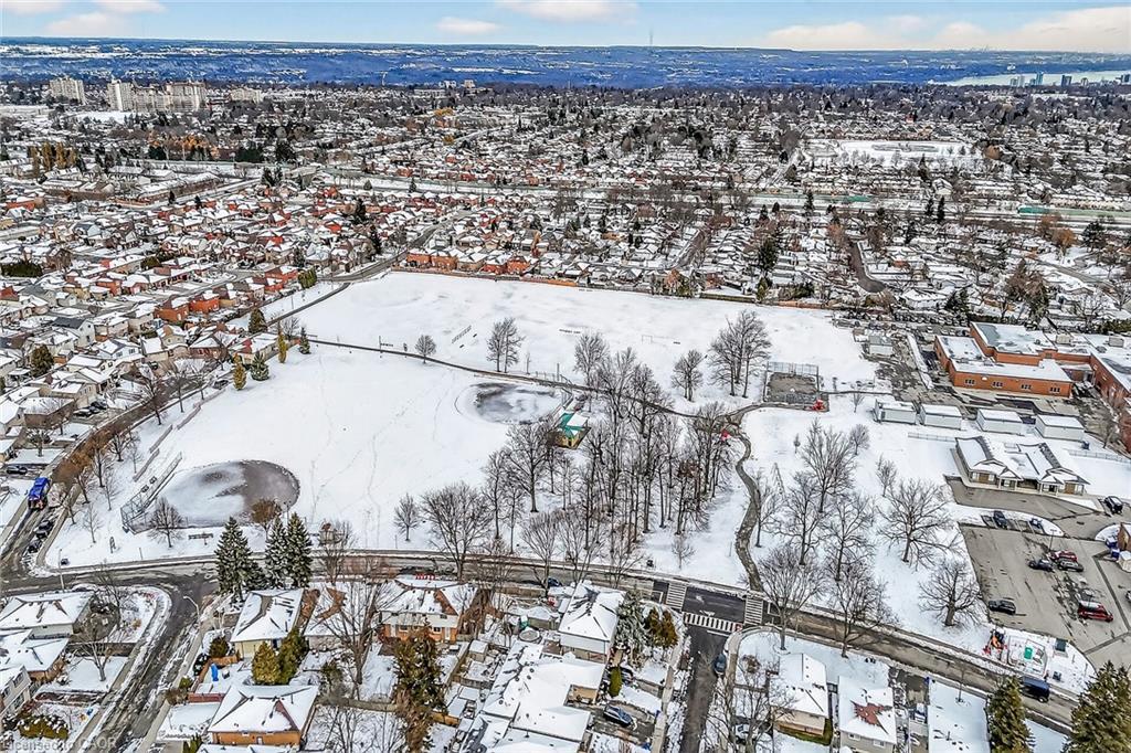 356 Cranbrook Drive, Hamilton, ON - Outdoor With View