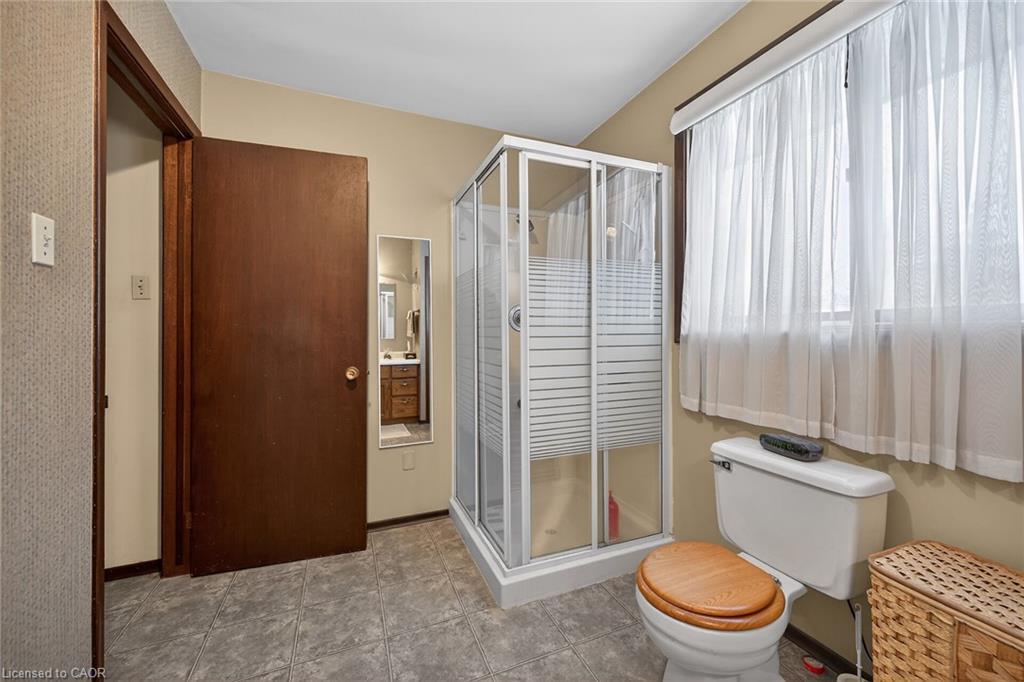 356 Cranbrook Drive, Hamilton, ON - Indoor Photo Showing Other Room