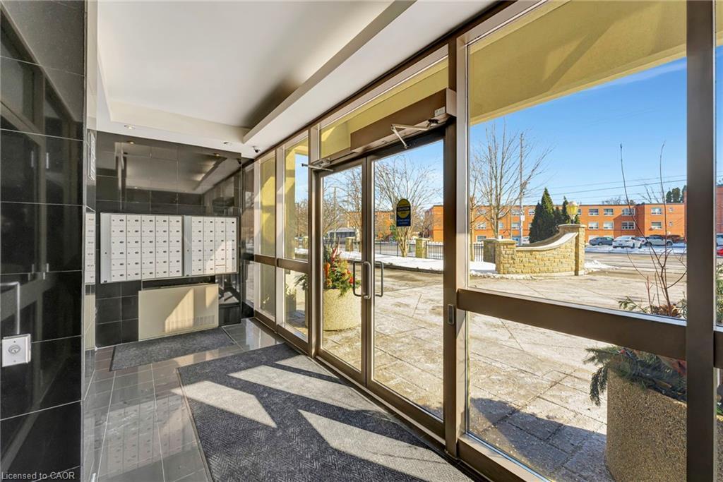 506-1770 Main Street W, Hamilton, ON - Outdoor With Balcony With Exterior