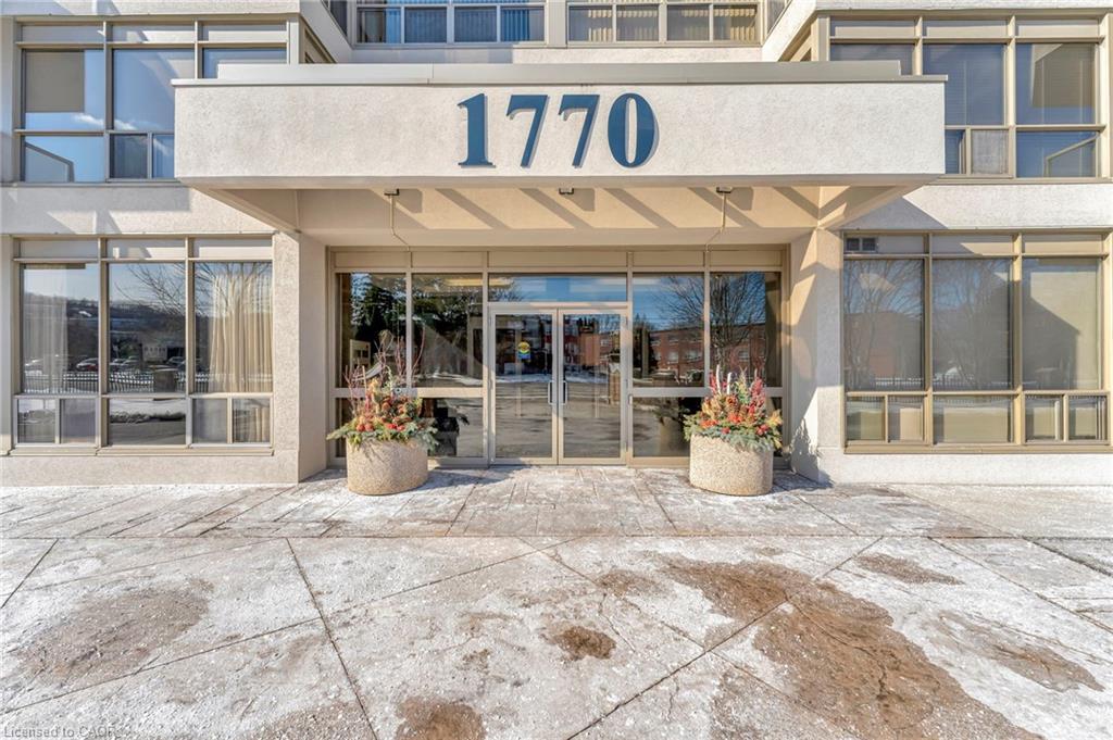 506-1770 Main Street W, Hamilton, ON - Outdoor