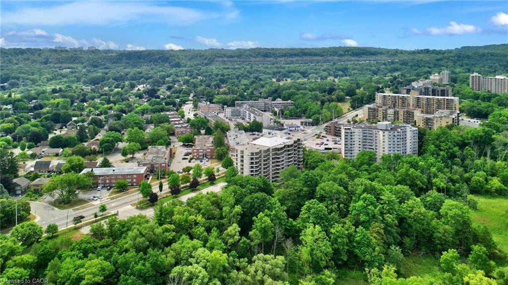506-1770 Main Street W, Hamilton, ON - Outdoor With View