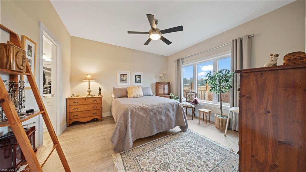 10-744 Nelson Street W, Port Dover, ON - Indoor Photo Showing Bedroom