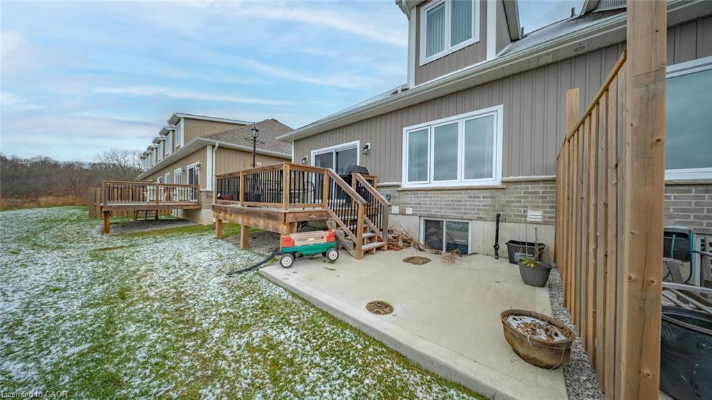 10-744 Nelson Street W, Port Dover, ON - Outdoor With Exterior