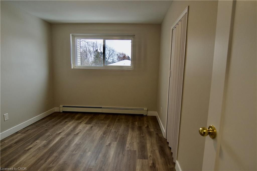 304-122 Sixth Avenue, Kitchener, ON - Indoor Photo Showing Other Room