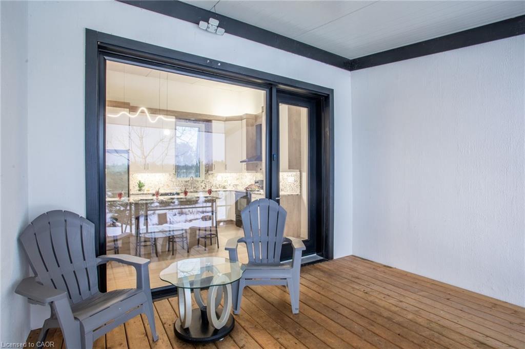 34 Indiana Road W, Hagersville, ON - Indoor