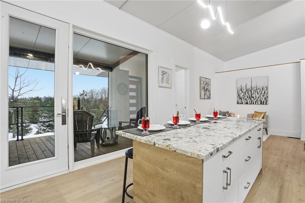 34 Indiana Road W, Hagersville, ON - Indoor