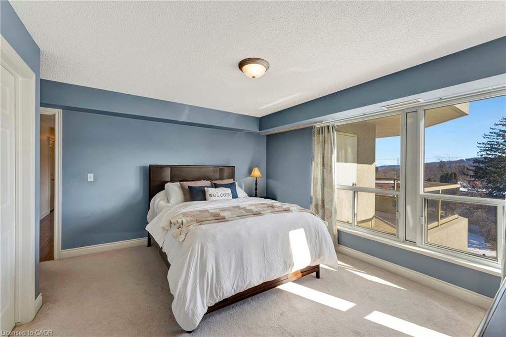 506-1770 Main Street W, Hamilton, ON - Indoor Photo Showing Bedroom
