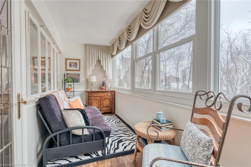 106-107 St. Josephs Drive, Hamilton, ON - Indoor