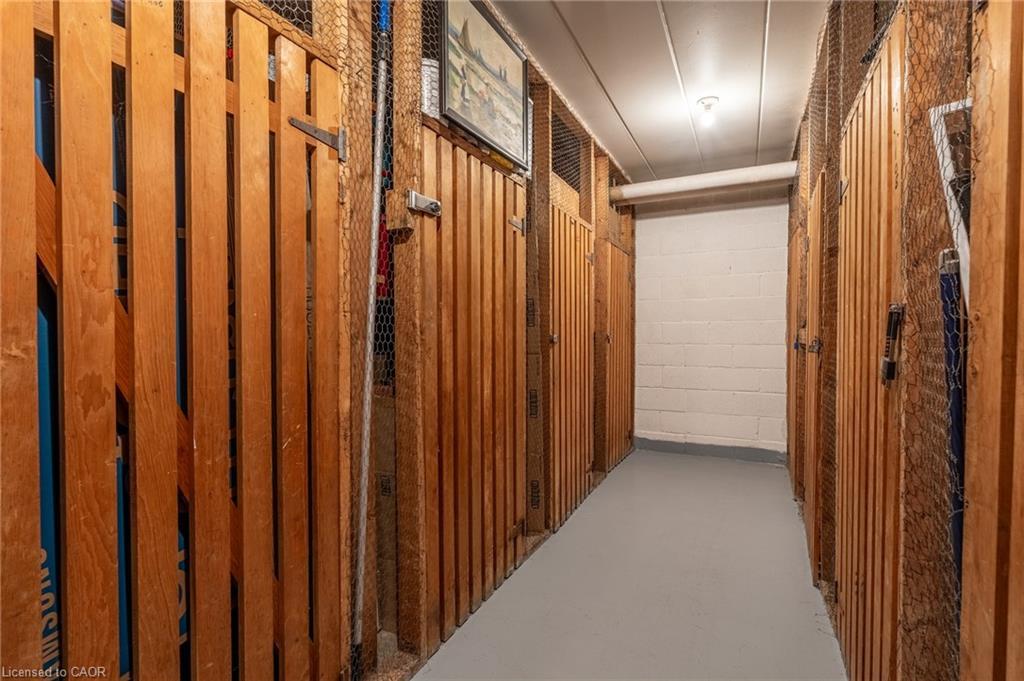 106-107 St. Josephs Drive, Hamilton, ON - Indoor Photo Showing Other Room