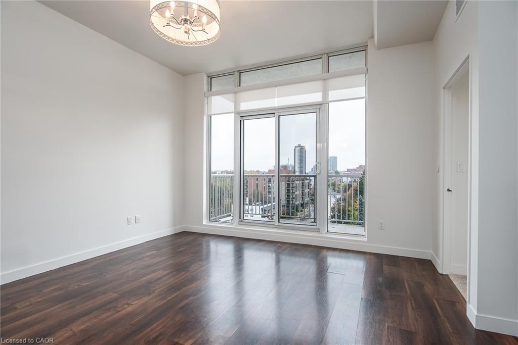 807-191 King Street S, Waterloo, ON - Indoor Photo Showing Other Room