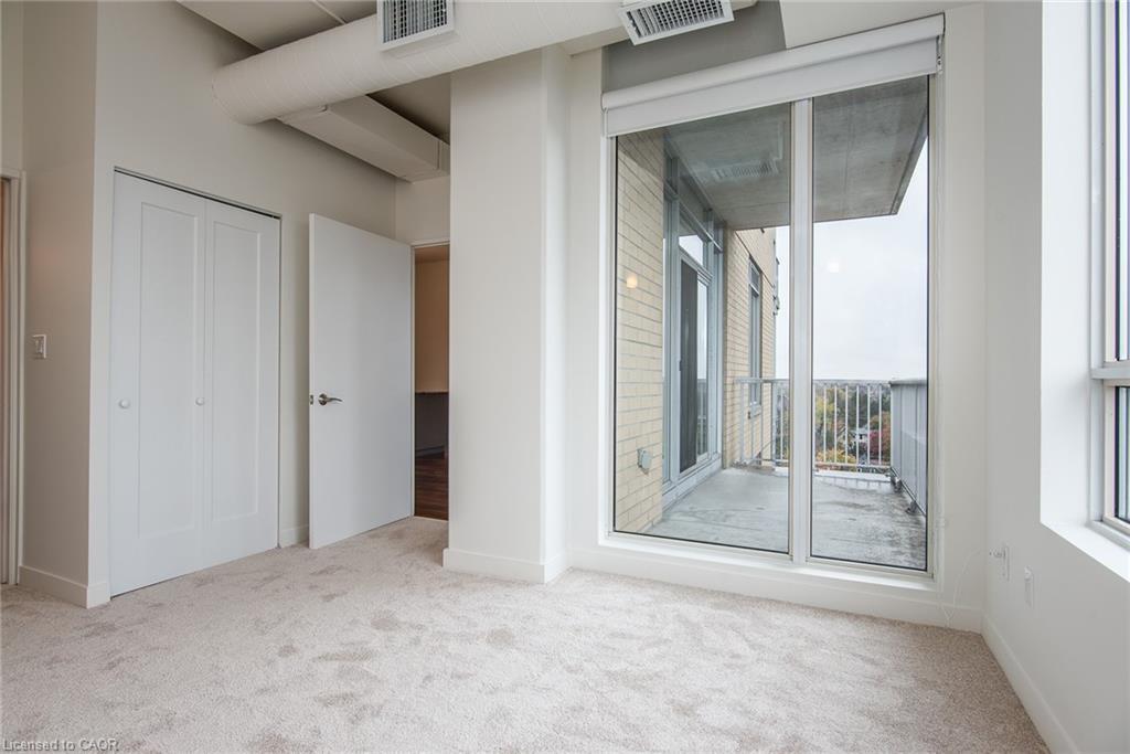 807-191 King Street S, Waterloo, ON - Indoor Photo Showing Other Room