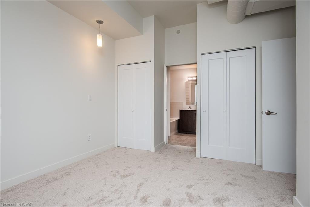 807-191 King Street S, Waterloo, ON - Indoor Photo Showing Other Room