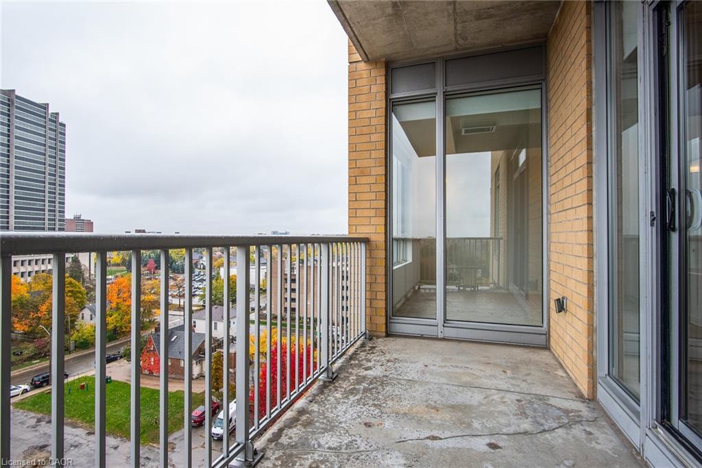 807-191 King Street S, Waterloo, ON - Outdoor With Exterior