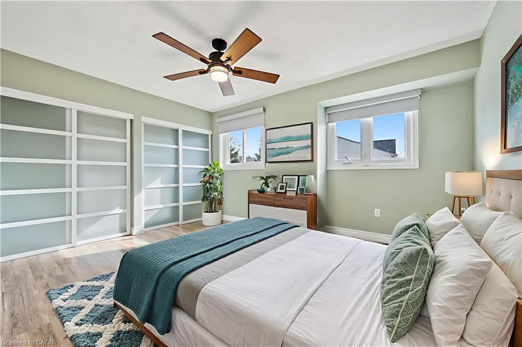5-589 Beechwood Drive, Waterloo, ON - Indoor Photo Showing Bedroom