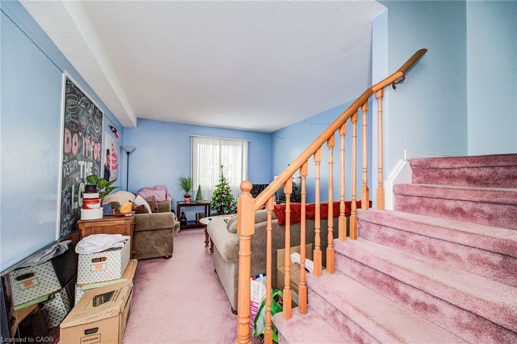 217-456 Janefield Avenue, Guelph, ON - Indoor Photo Showing Other Room