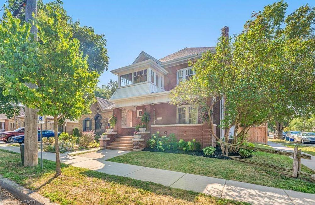 47 Eagle Avenue, Brantford, ON - Outdoor