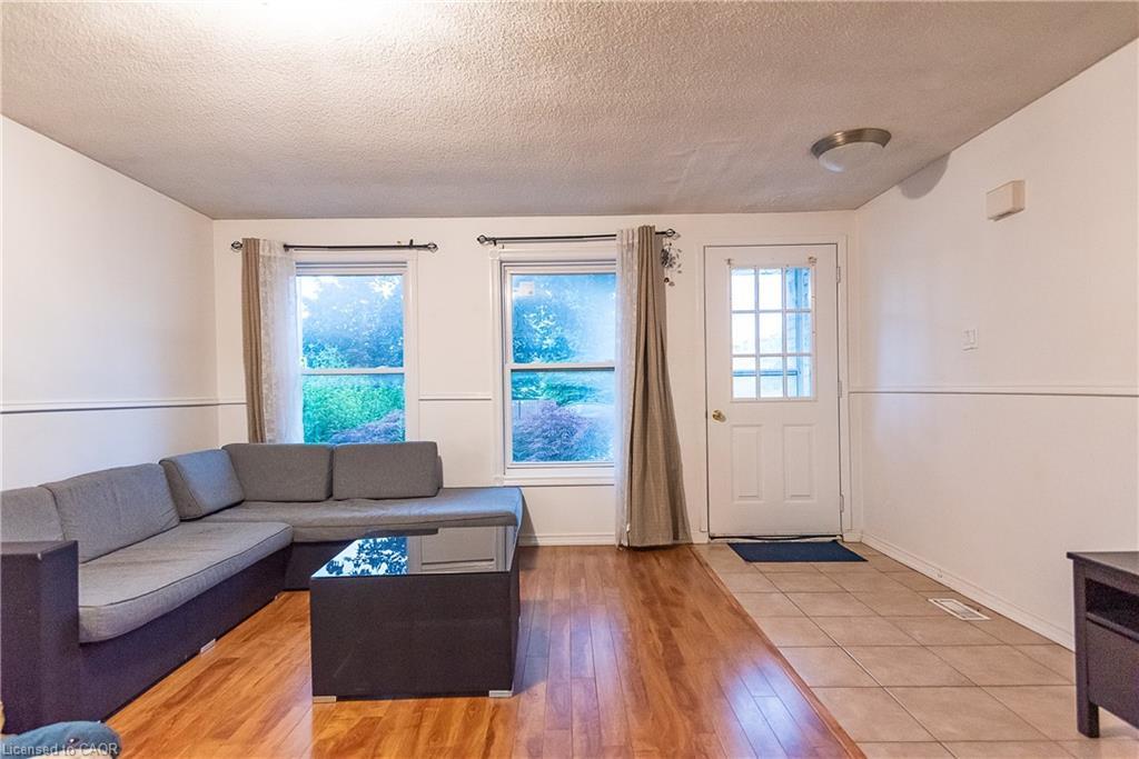 Main-690 Elgin Street N, Cambridge, ON - Indoor