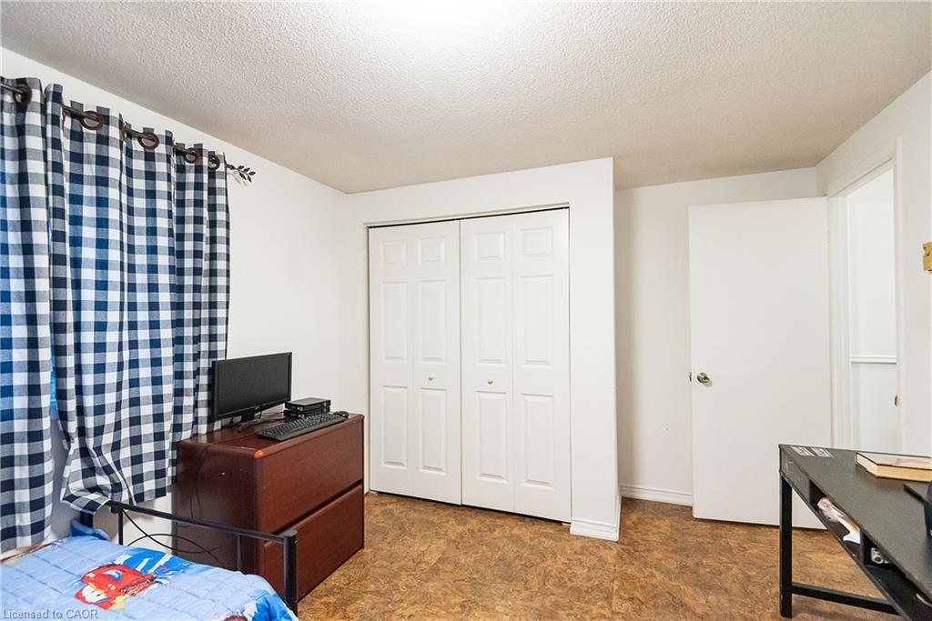 Main-690 Elgin Street N, Cambridge, ON - Indoor